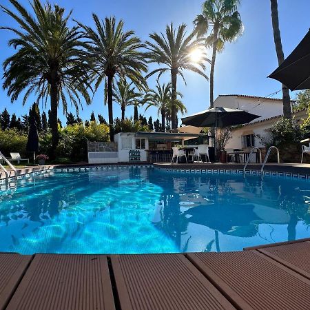 Banus Lodge Marbella Exteriör bild
