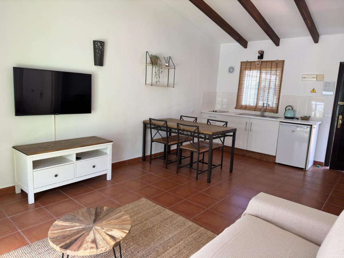 Banus Lodge Marbella Exteriör bild