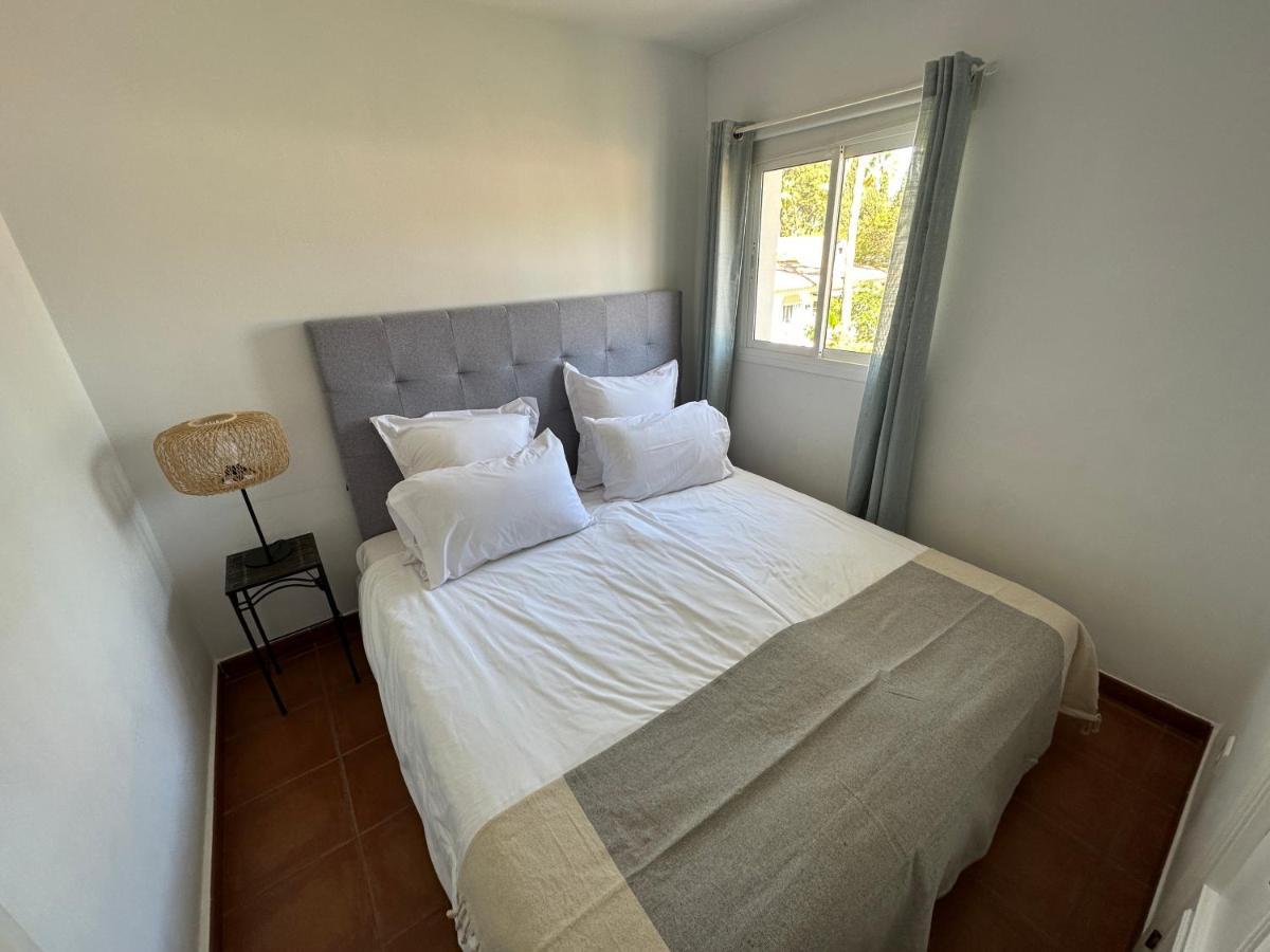 Banus Lodge Marbella Exteriör bild